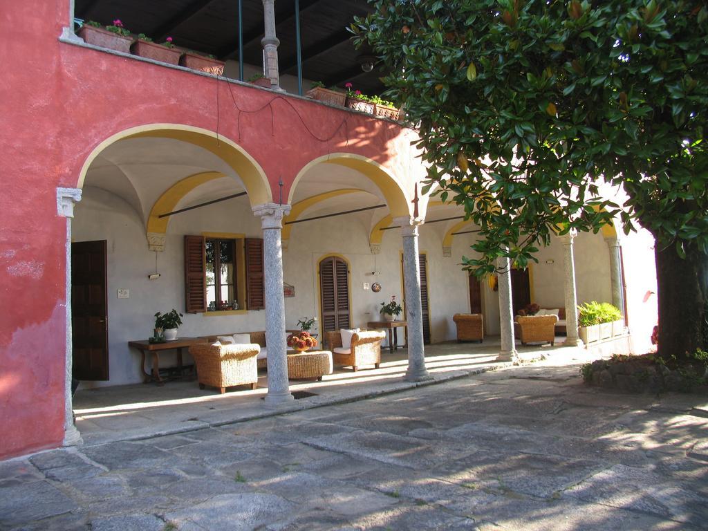 Casamariuccia Guest House Massino Visconti Exterior foto