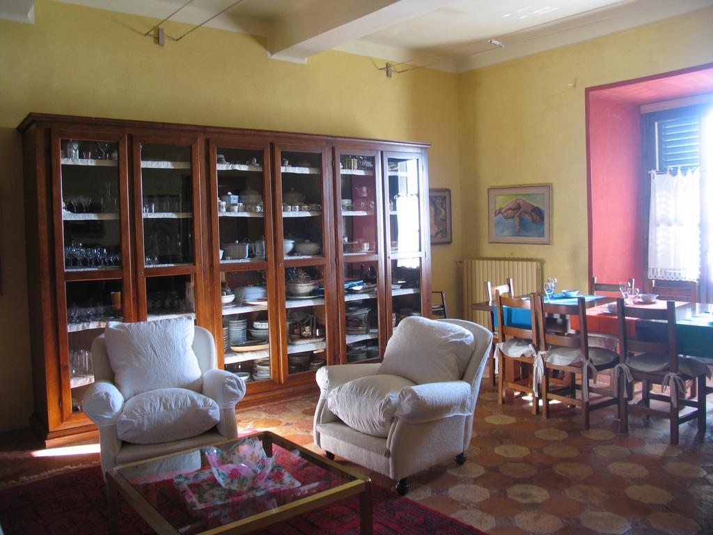 Casamariuccia Guest House Massino Visconti Cameră foto